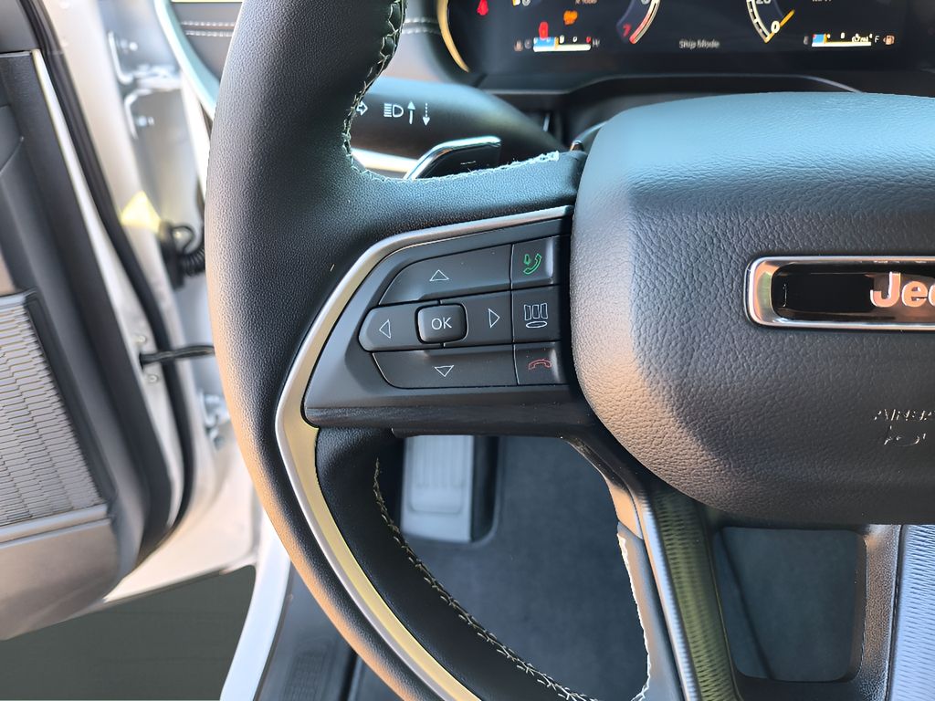 New 2025 Jeep Grand Cherokee Altitude X