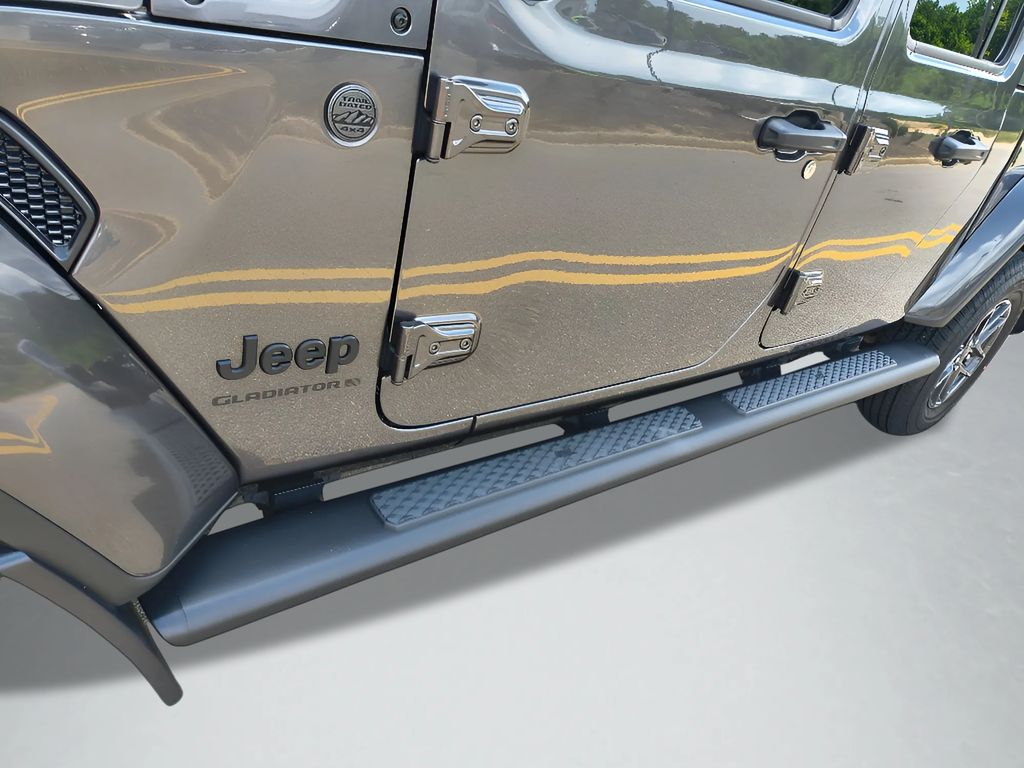 Used 2024 Jeep Gladiator Sport S