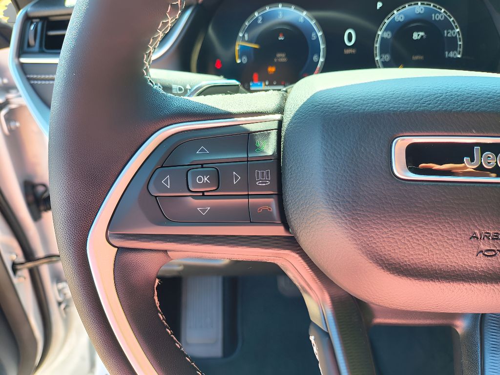 New 2025 Jeep Grand Cherokee L Laredo X