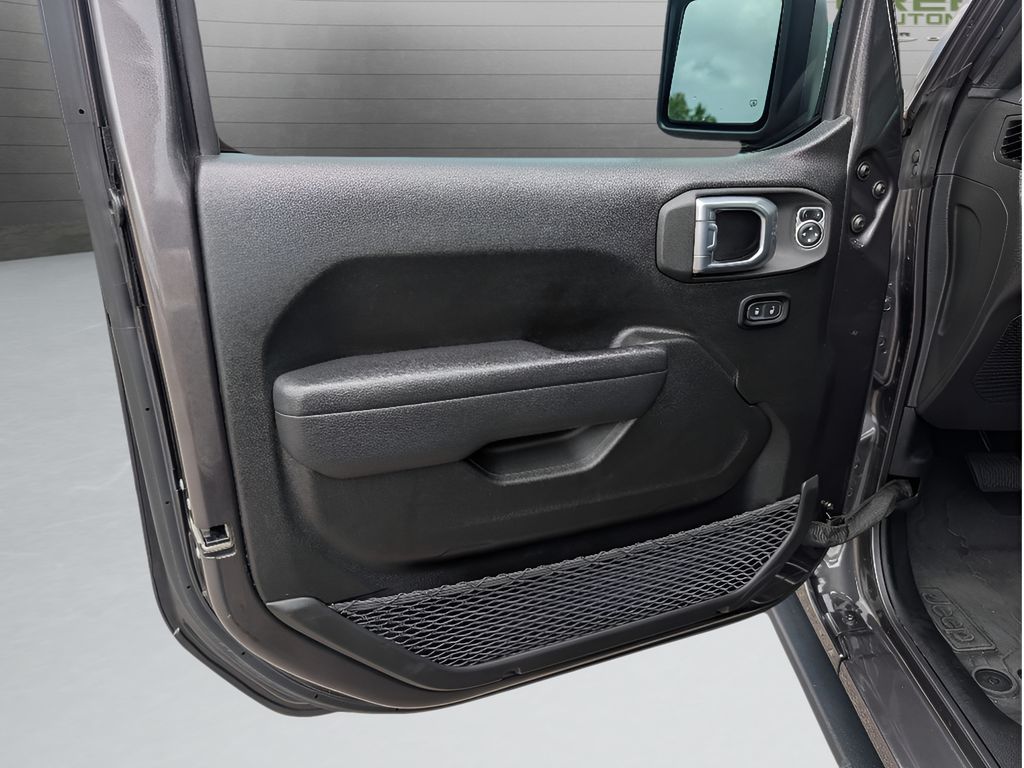 2023 Jeep Gladiator Sport S - Granite Crystal Metallic Clearcoat exterior view 16