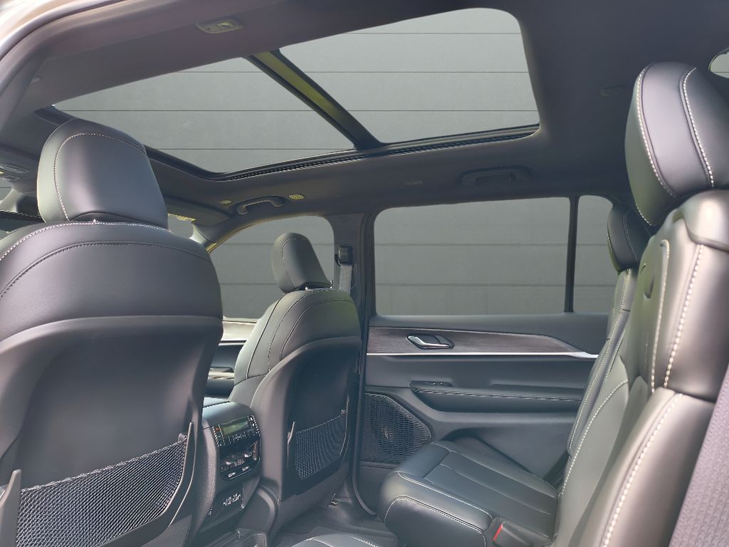 New 2025 Jeep Grand Cherokee L Limited