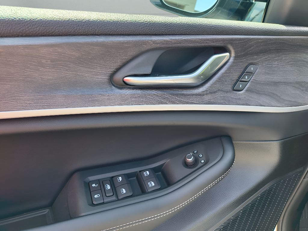 New 2025 Jeep Grand Cherokee L Limited