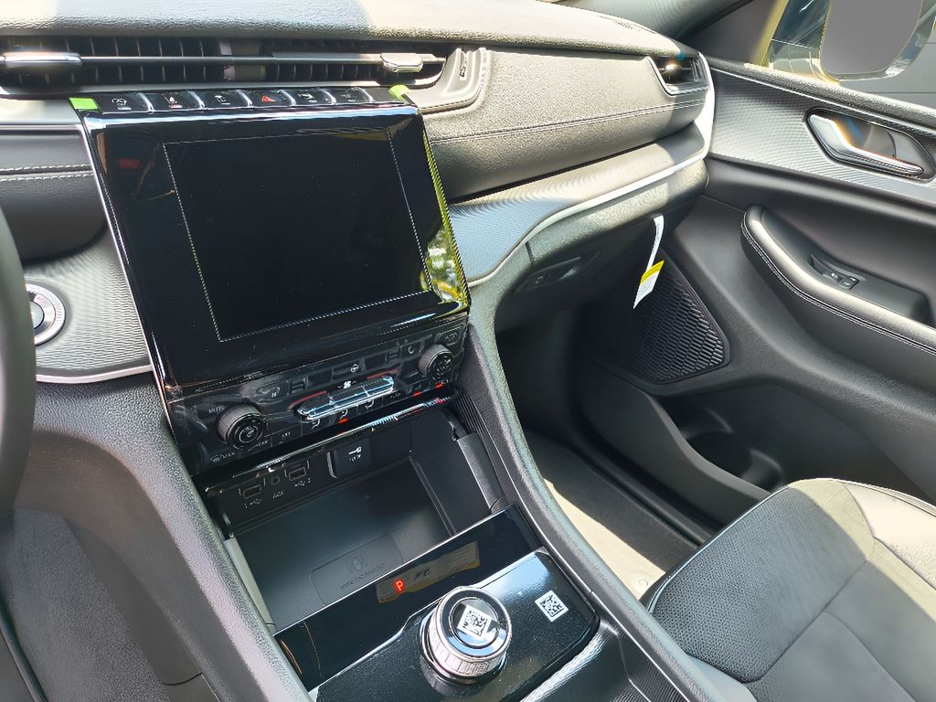 New 2025 Jeep Grand Cherokee L Altitude X