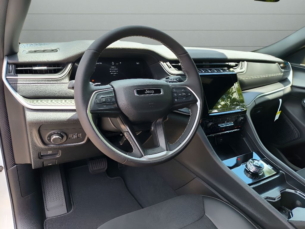 New 2025 Jeep Grand Cherokee L Altitude X