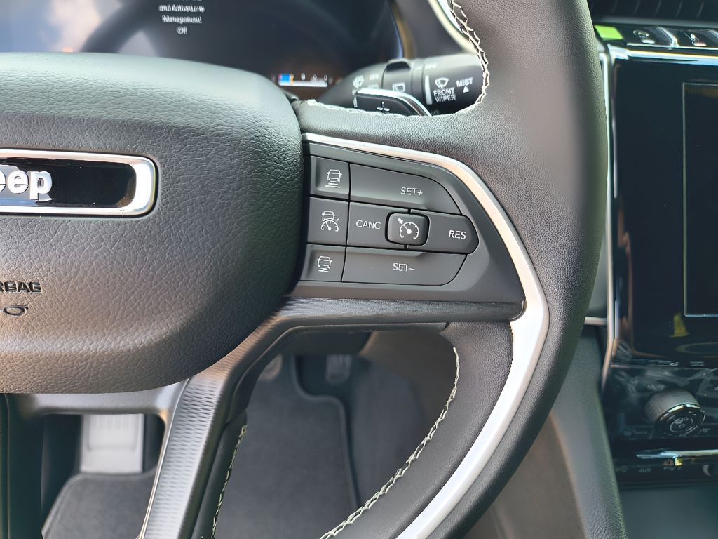 New 2025 Jeep Grand Cherokee L Altitude X