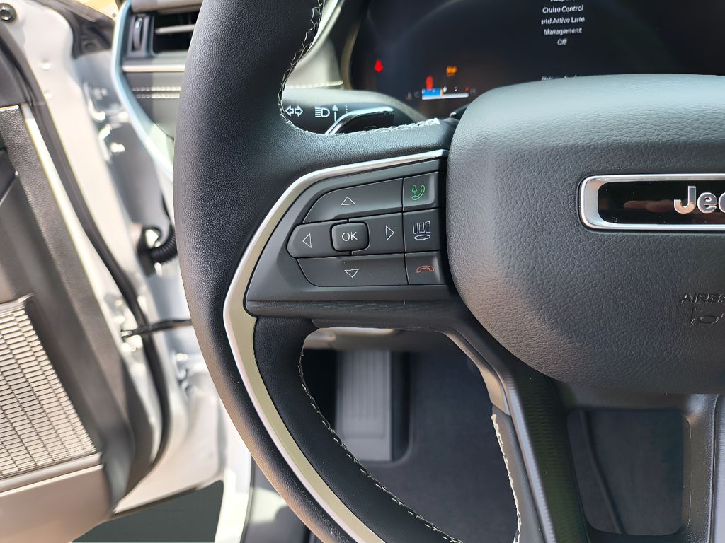 New 2025 Jeep Grand Cherokee L Altitude X