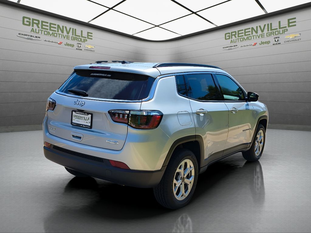 New 2025 Jeep Compass Latitude