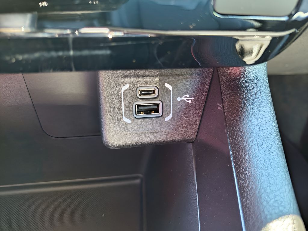 New 2025 Jeep Compass Latitude