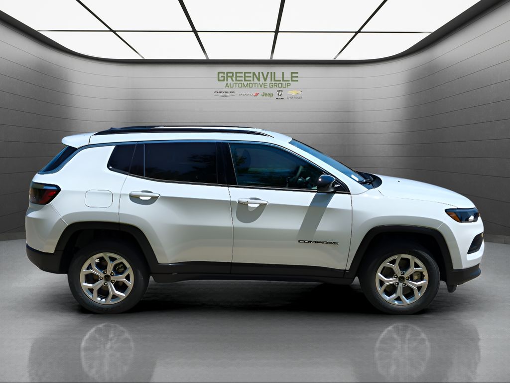 New 2025 Jeep Compass Latitude