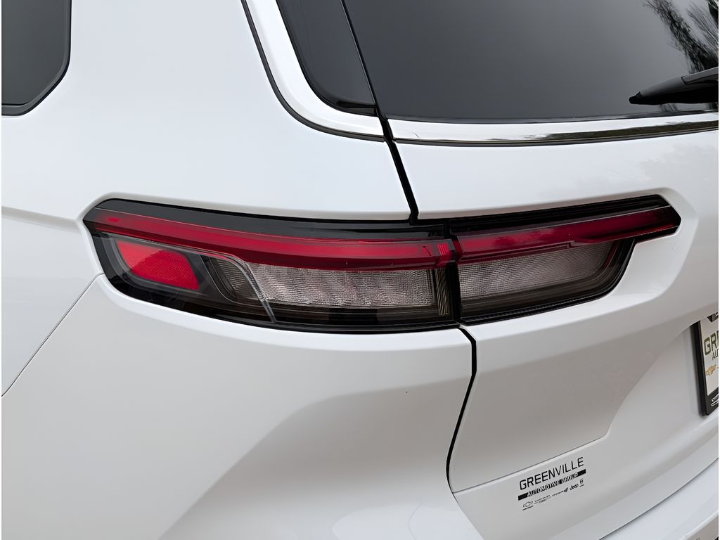 2023 Jeep Grand Cherokee L Laredo X - Bright White Clearcoat exterior view 4