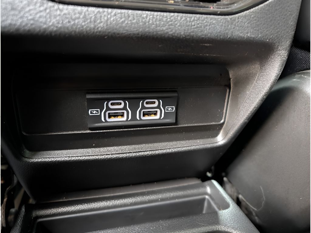 Used 2023 Jeep Grand Cherokee L Laredo X