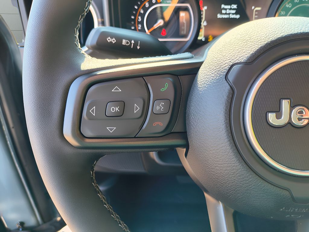 New 2025 Jeep Gladiator High Tide