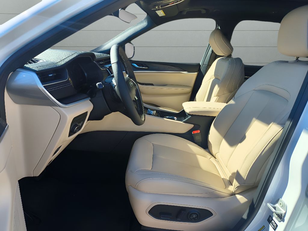 New 2025 Jeep Grand Cherokee L Limited