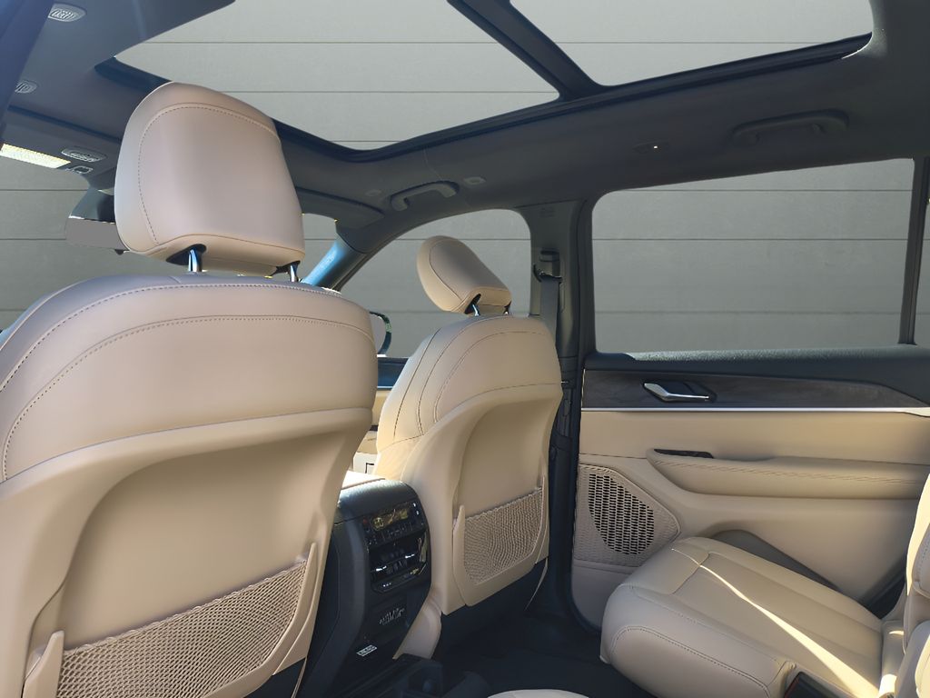 New 2025 Jeep Grand Cherokee L Limited