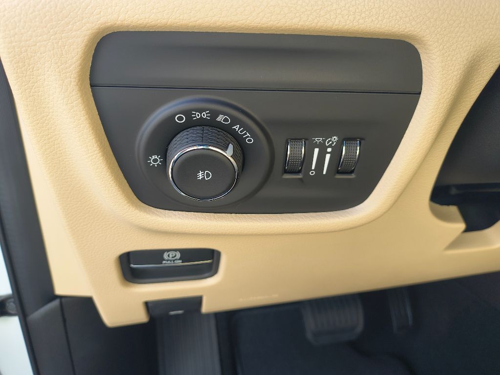 New 2025 Jeep Grand Cherokee L Limited