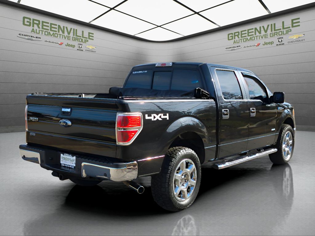 2013 Ford F-150 XLT - Tuxedo Black Metallic exterior view 9