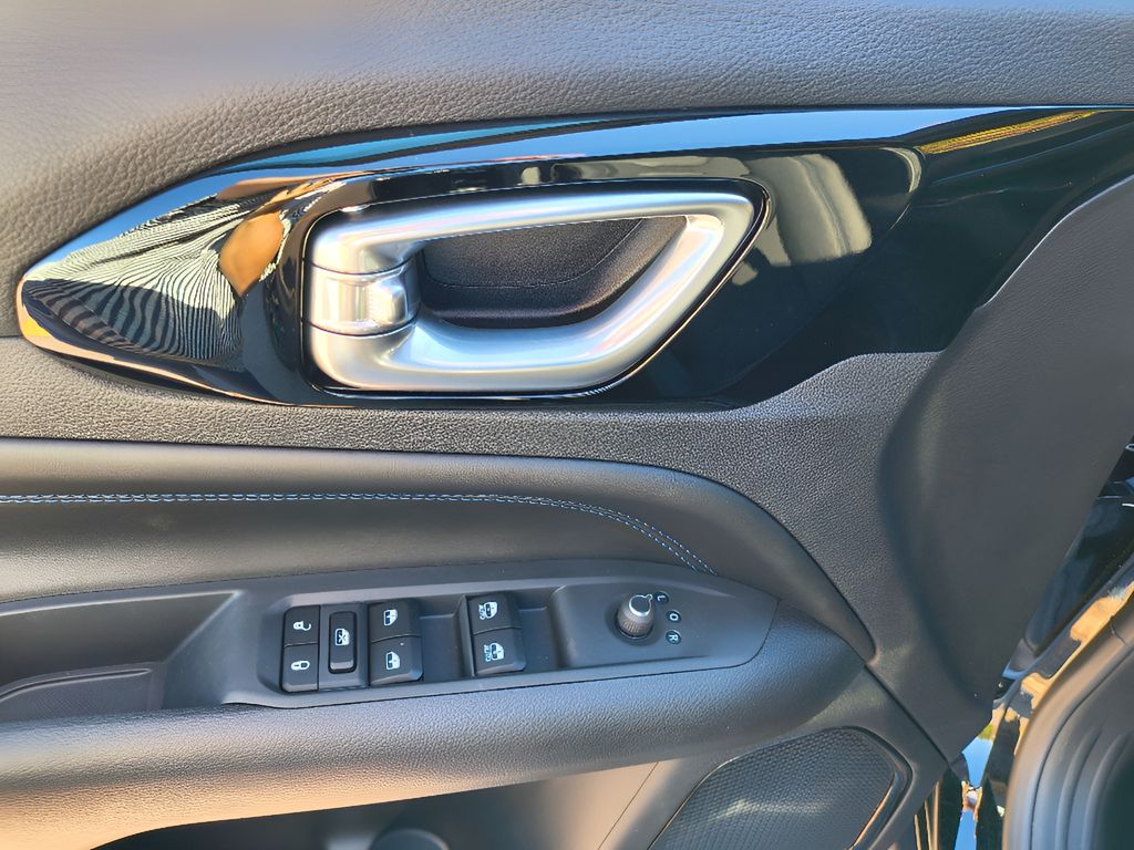 New 2026 Jeep Compass Latitude Altitude