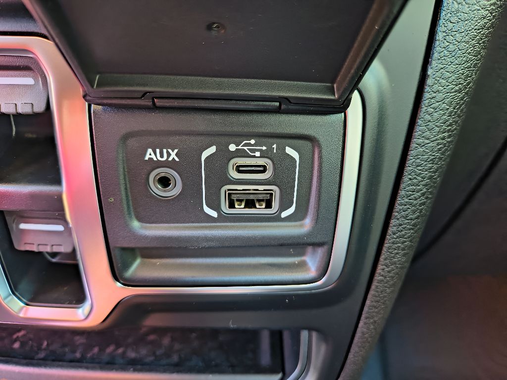 New 2025 Jeep Gladiator Sport