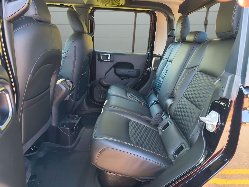 New 2025 Jeep Gladiator Sport