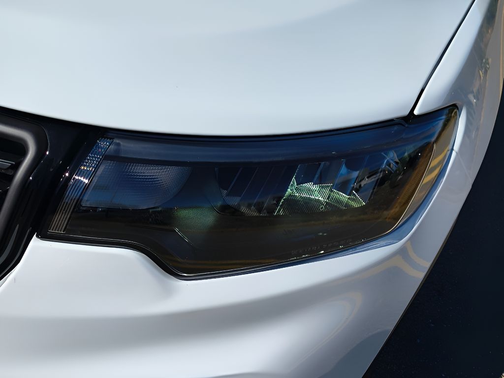 New 2026 Jeep Compass Latitude Altitude