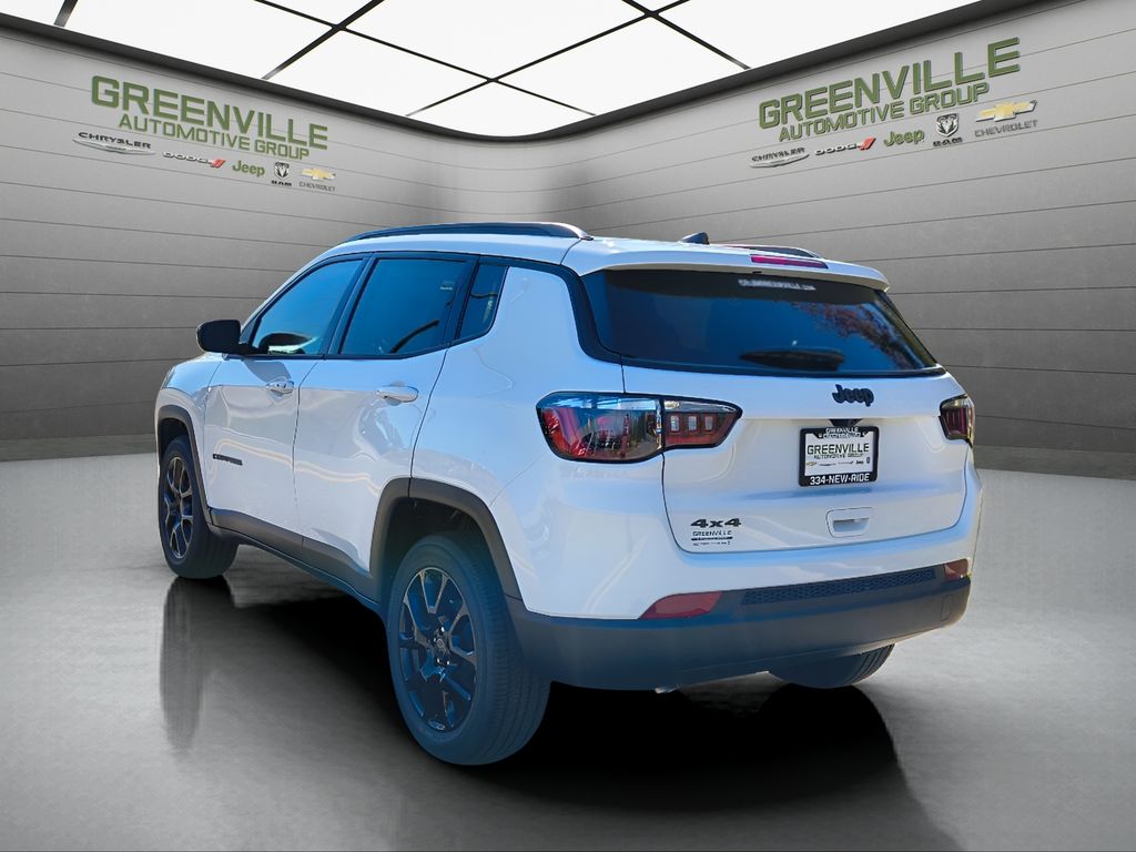 New 2026 Jeep Compass Latitude Altitude