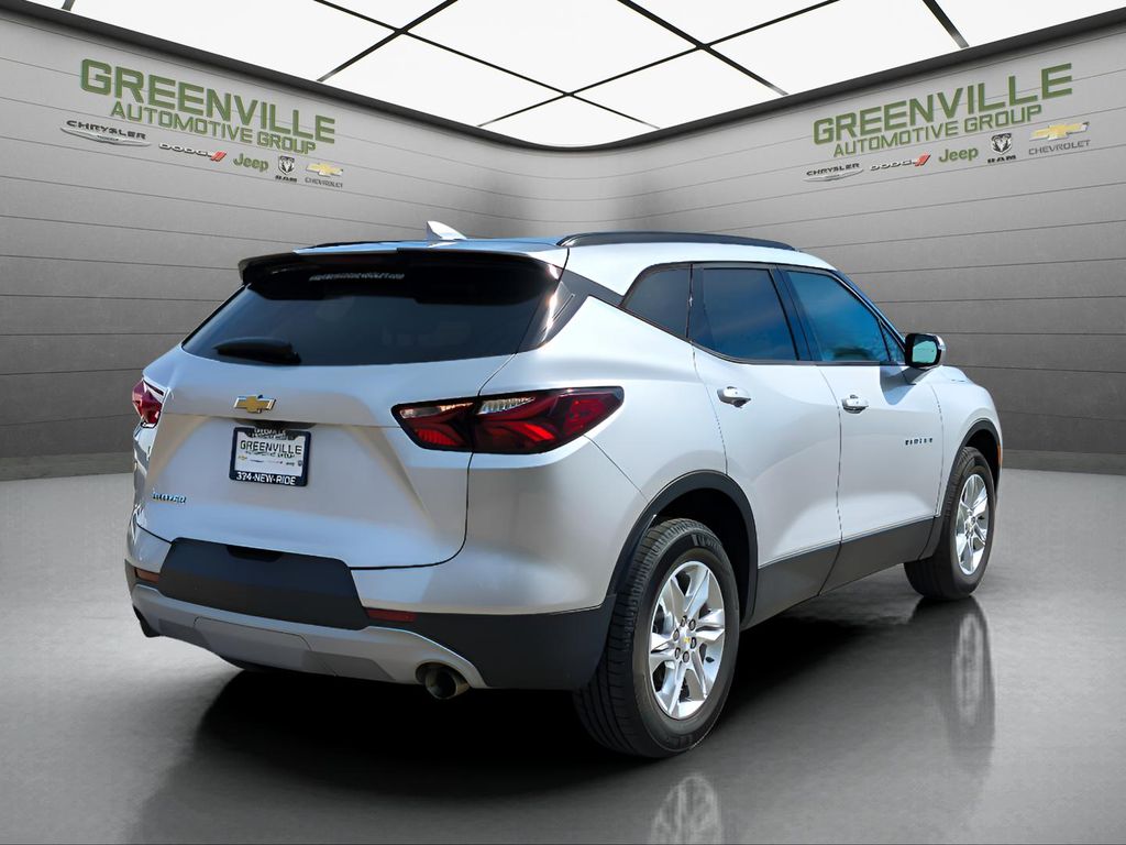 2021 Chevrolet Blazer LT - SILVER ICE METALLIC exterior view 8