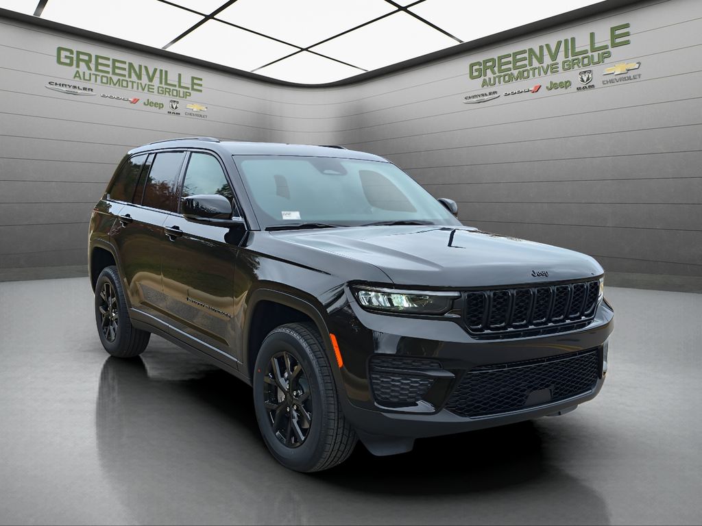 2025 Jeep Grand Cherokee Altitude X 4x2 - Diamond Black Crystal Pearlcoat exterior view 10