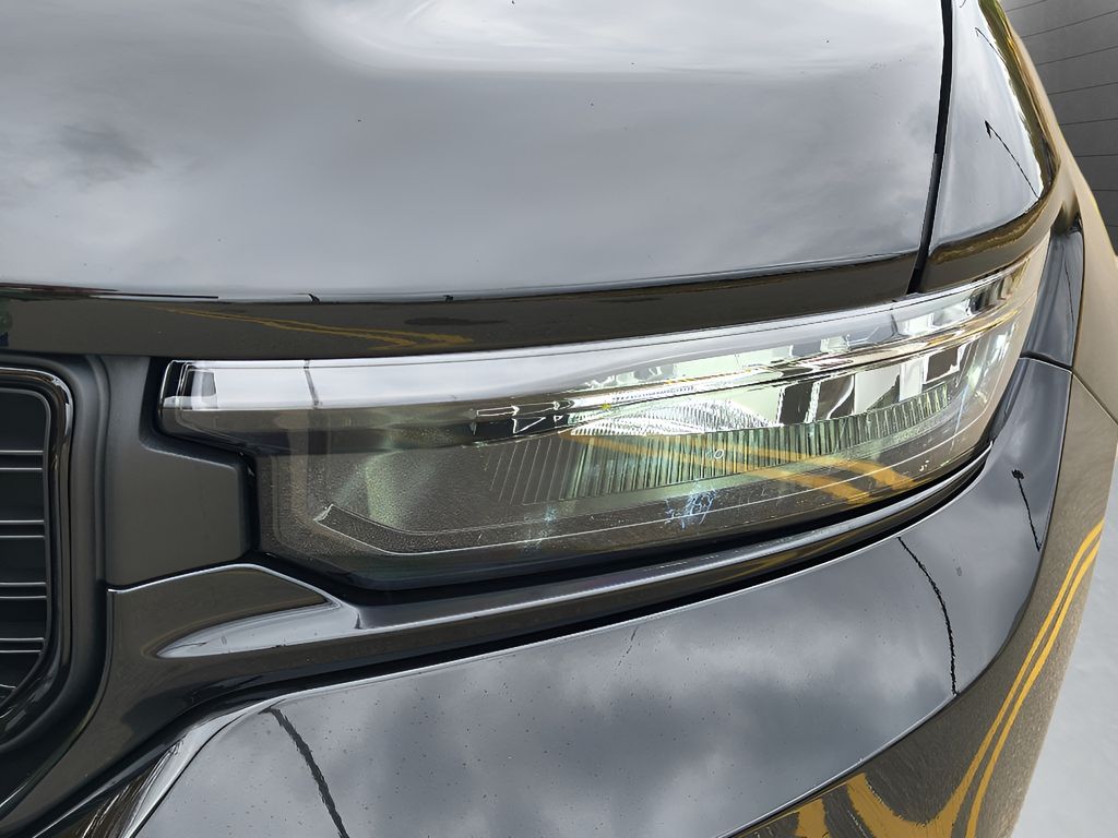 2025 Jeep Grand Cherokee Altitude X 4x2 - Diamond Black Crystal Pearlcoat exterior view 12