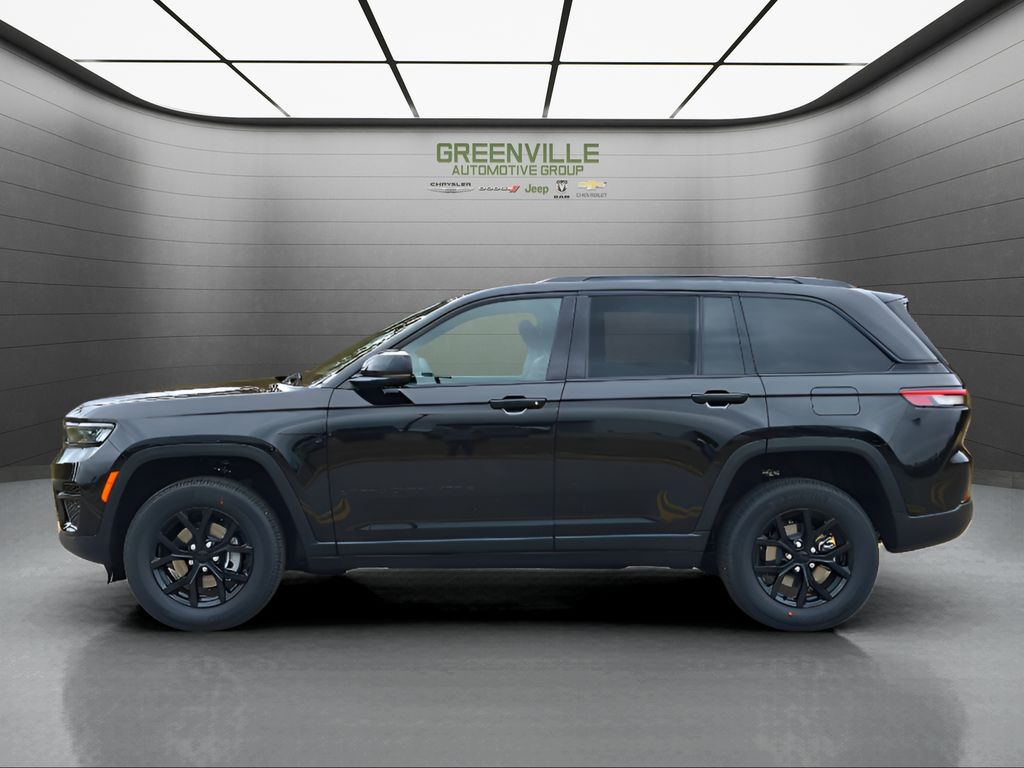 2025 Jeep Grand Cherokee Altitude X 4x2 - Diamond Black Crystal Pearlcoat exterior view 2