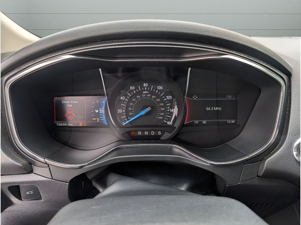 2018 Ford Fusion Titanium - Oxford White exterior view 19