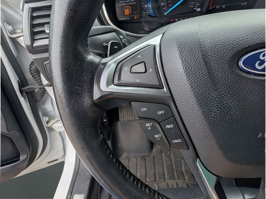 2018 Ford Fusion Titanium - Oxford White exterior view 17