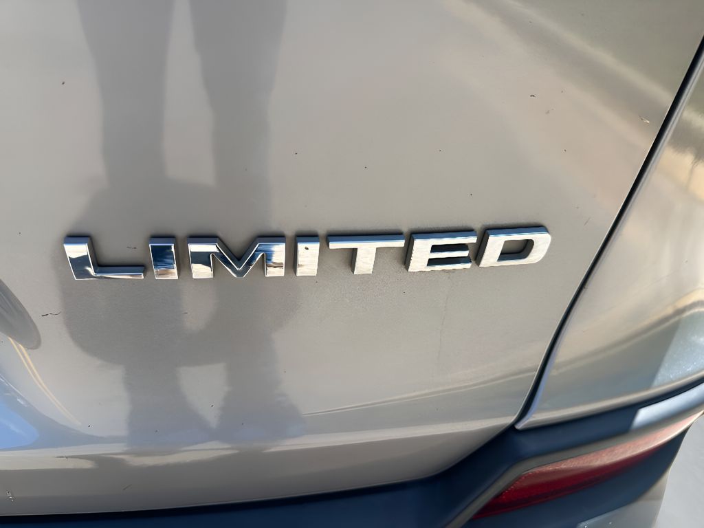 2020 Jeep Cherokee Limited - Billet Silver Metallic Clearcoat exterior view 10