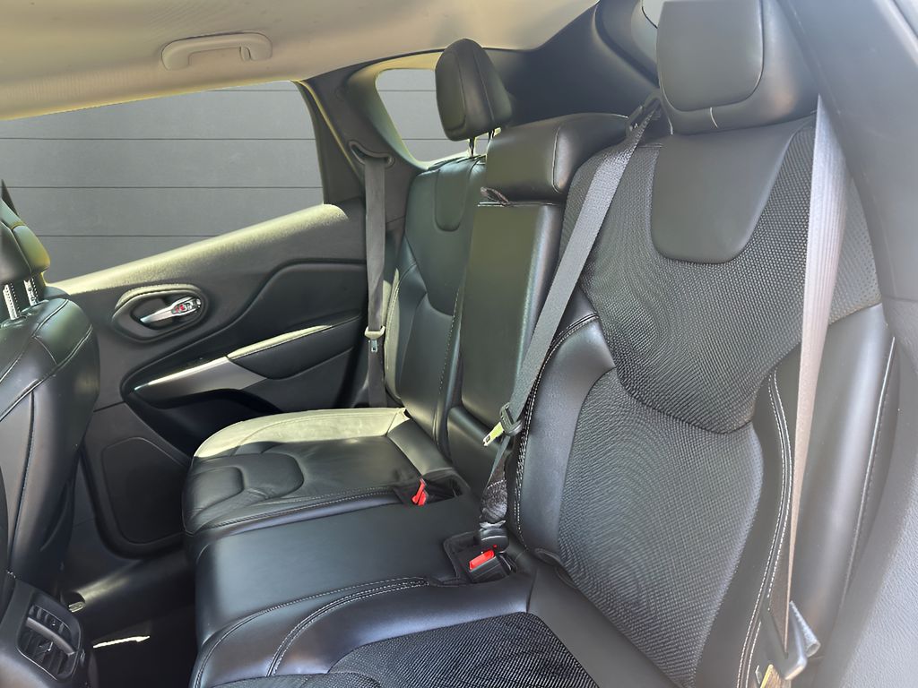 2020 Jeep Cherokee Limited - Billet Silver Metallic Clearcoat exterior view 13