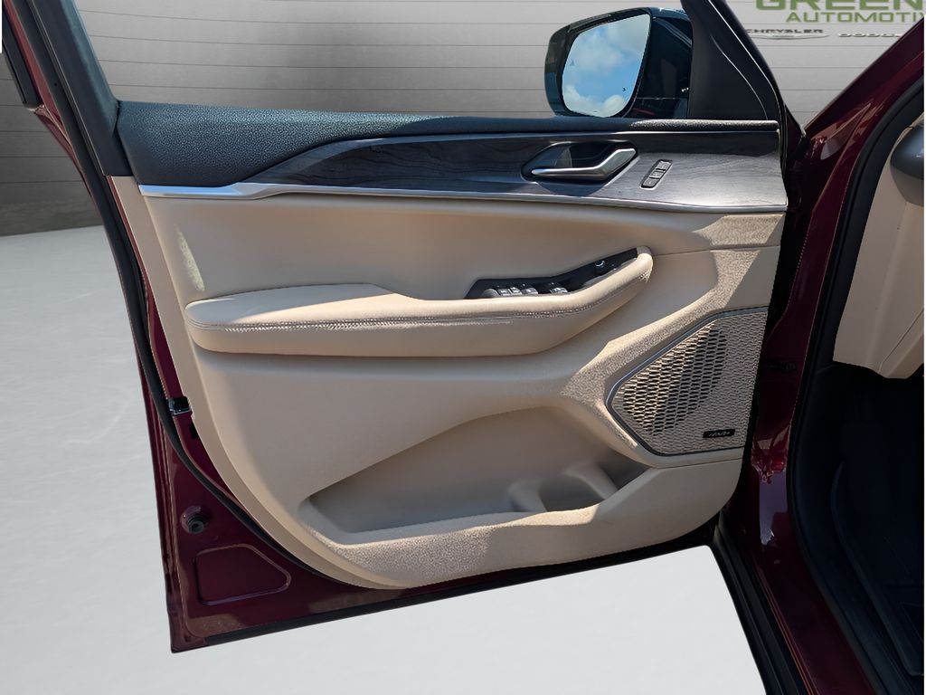 Used 2022 Jeep Grand Cherokee Limited