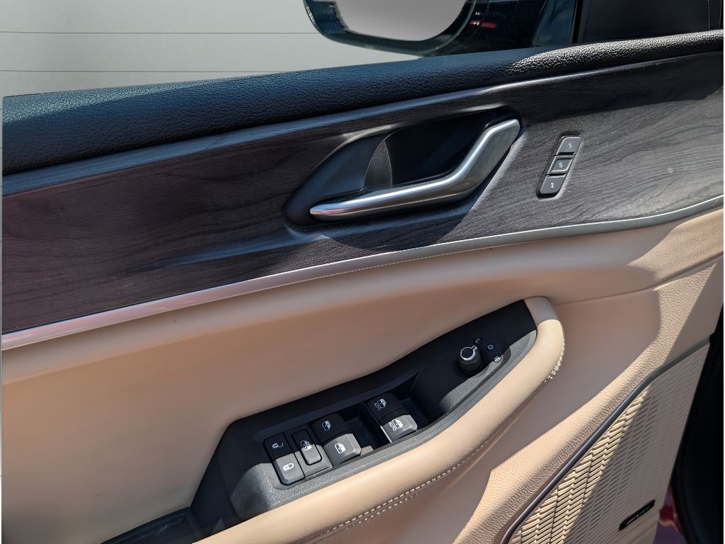 Used 2022 Jeep Grand Cherokee Limited