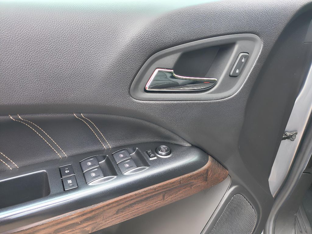 2021 GMC Canyon 4WD Denali - Satin Steel Metallic exterior view 15