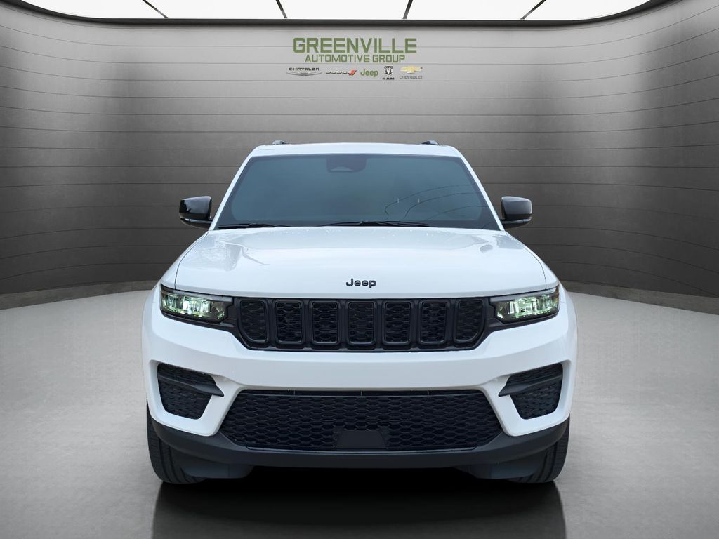 2025 Jeep Grand Cherokee Altitude X 4x2 - Bright White Clearcoat exterior view 11
