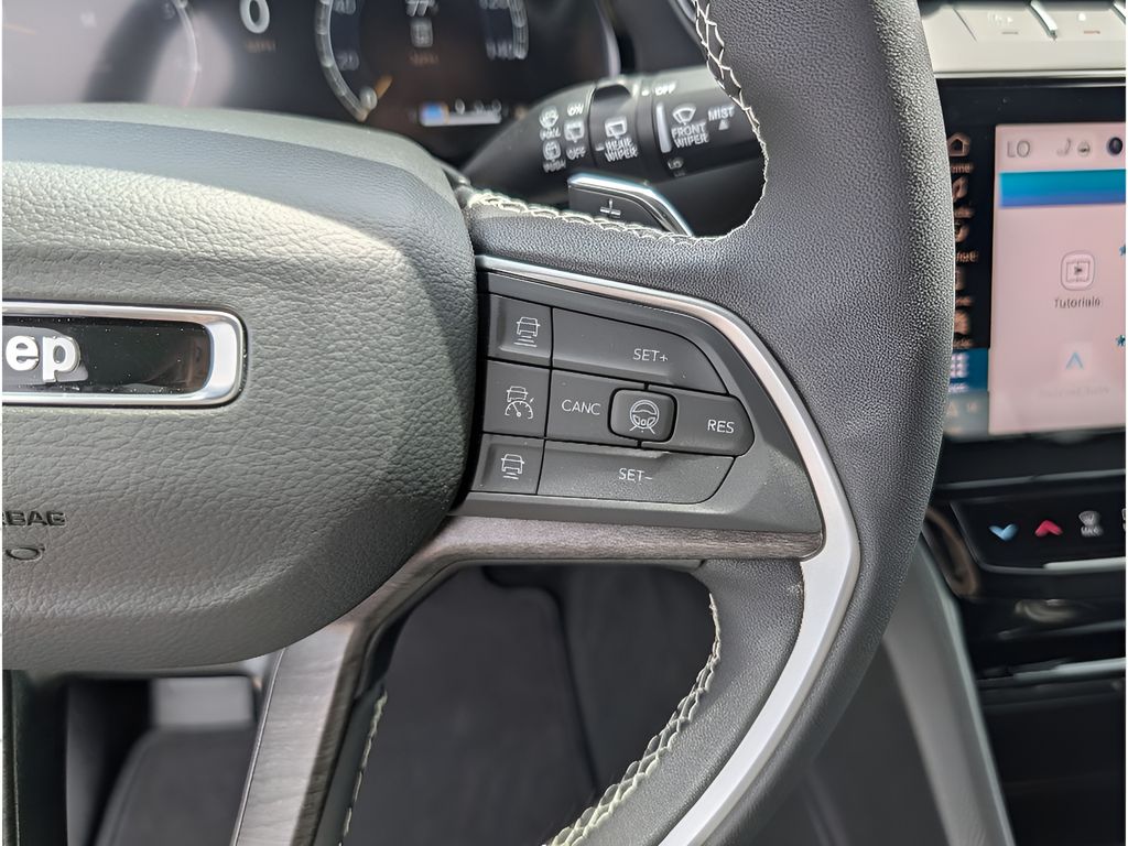 2026 Jeep Grand Cherokee Limited - Baltic Gray Metallic Clearcoat exterior view 20