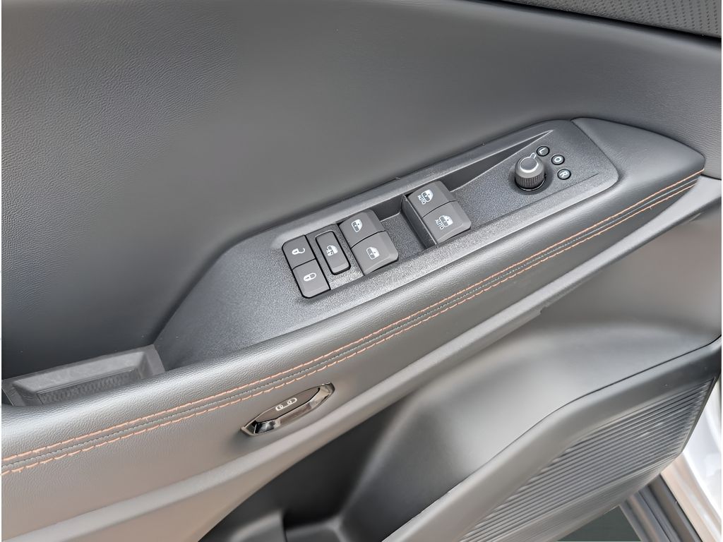 2026 Jeep Cherokee Limited - Silver Zynith Clearcoat exterior view 12