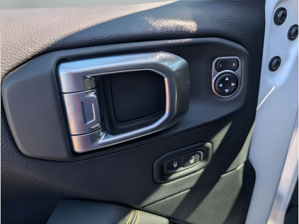 2026 Jeep Wrangler Sahara - Bright White Clearcoat exterior view 14