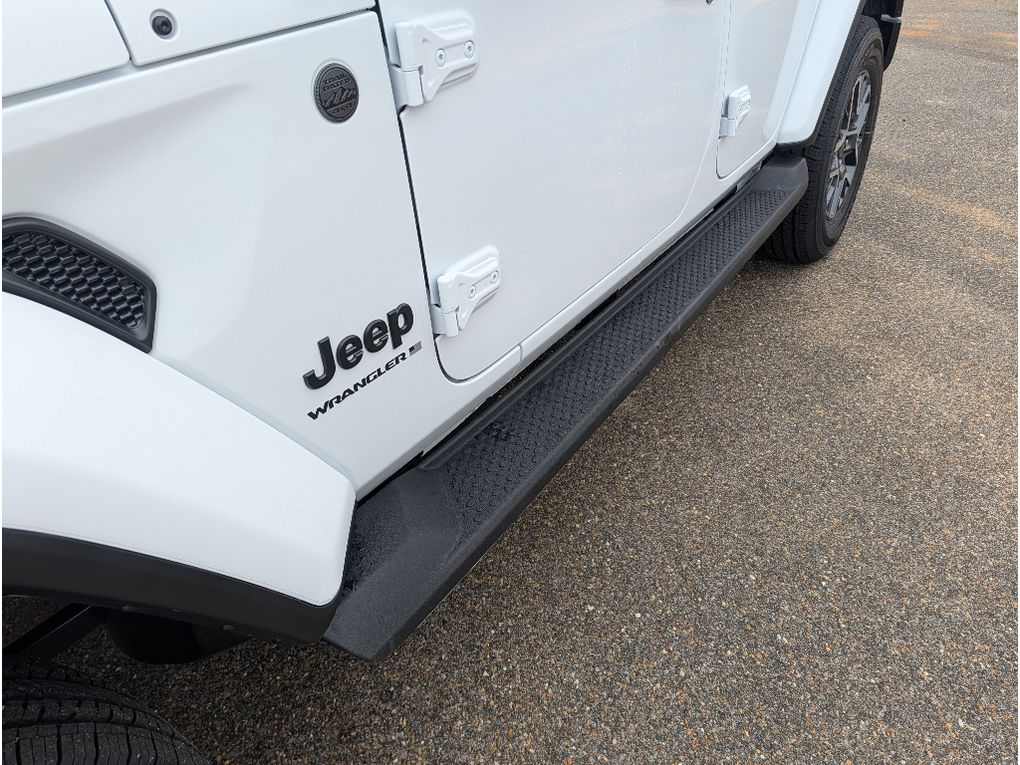 2026 Jeep Wrangler Sahara - Bright White Clearcoat exterior view 14