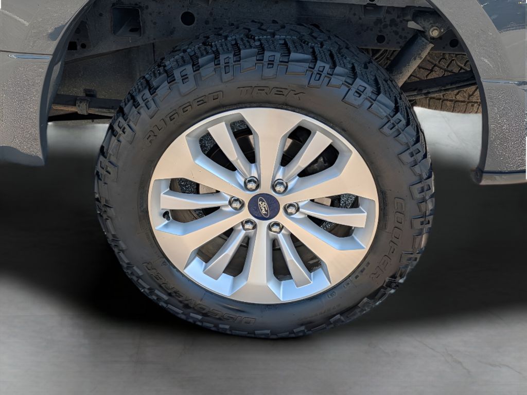 2016 Ford F-150 XLT - Lithium Gray exterior view 3