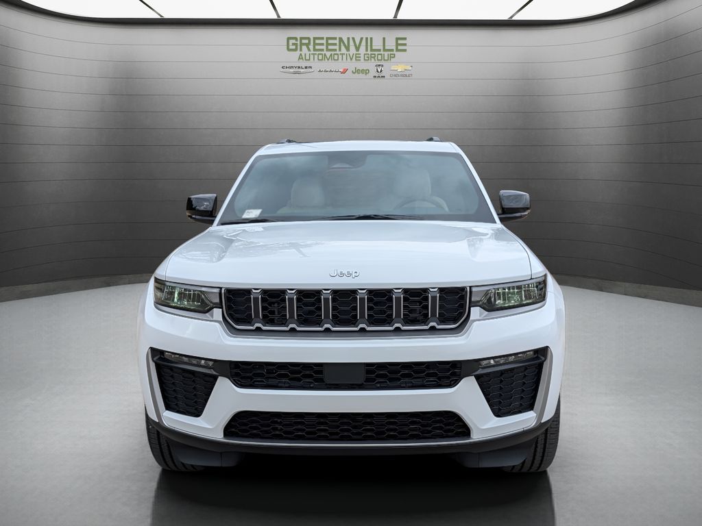 2026 Jeep Grand Cherokee L Limited 4X2 - Bright White Clearcoat exterior view 10