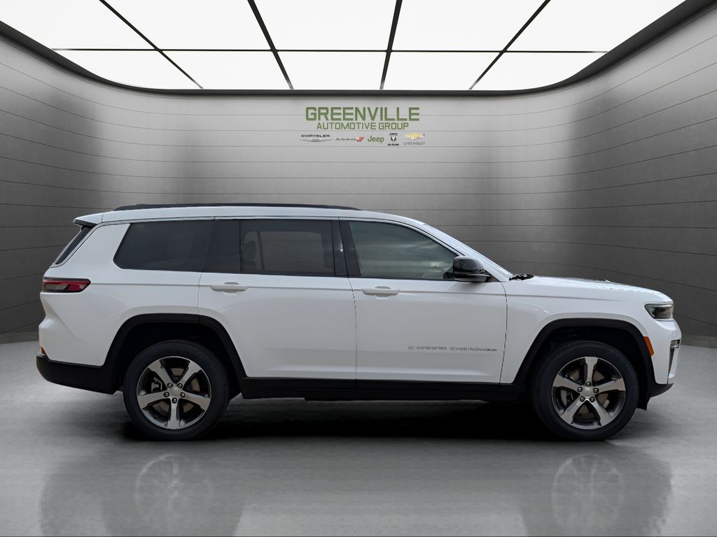 2026 Jeep Grand Cherokee L Limited 4X2 - Bright White Clearcoat exterior view 8