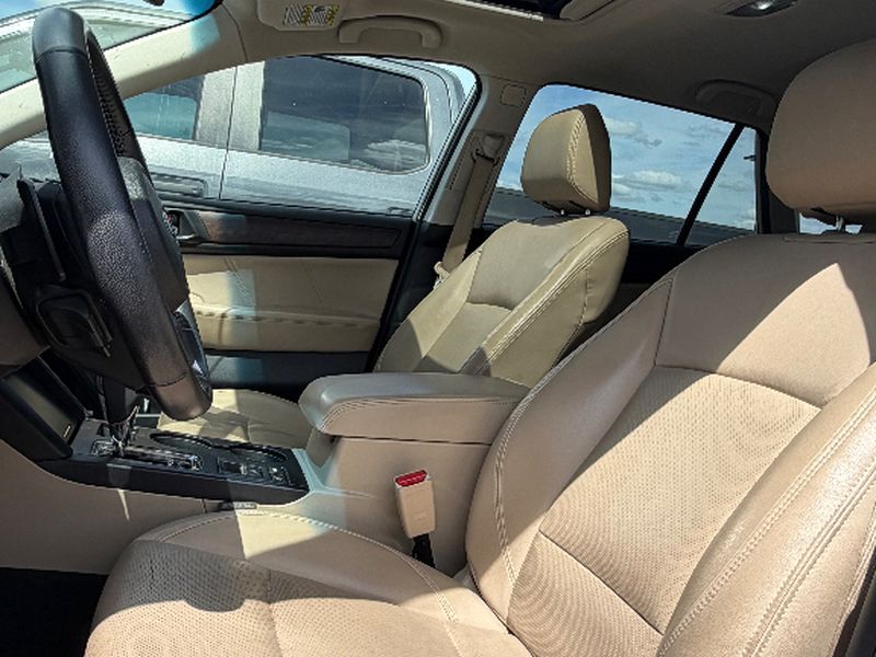 2018 Subaru Outback Limited - Crystal White Pearl exterior view 2