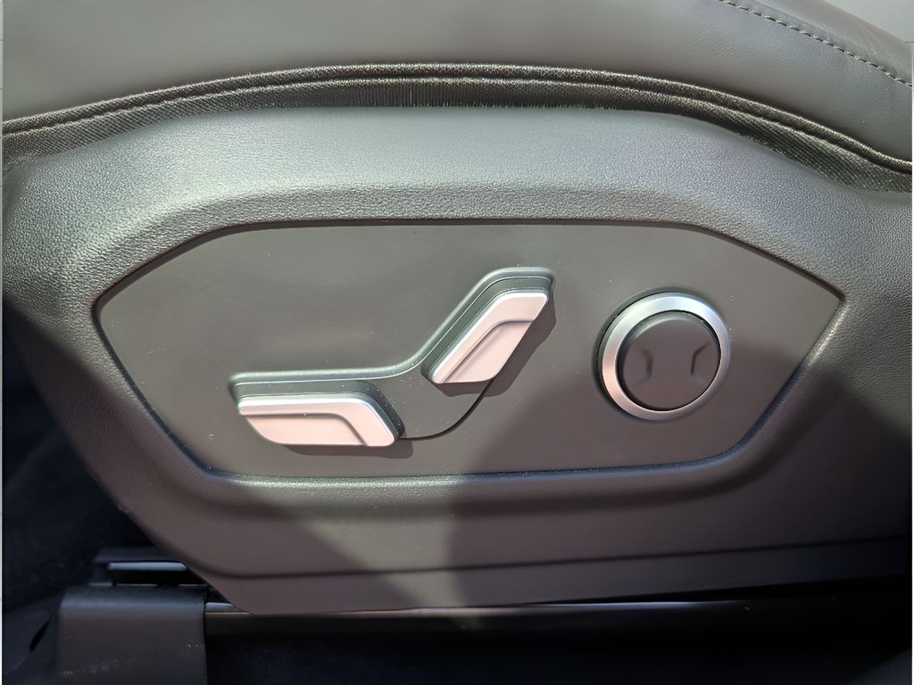 Used 2025 Hyundai Santa Fe SEL