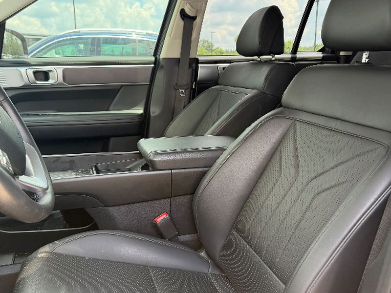 2025 Hyundai Santa Fe SEL - Ecotronic Gray exterior view 3