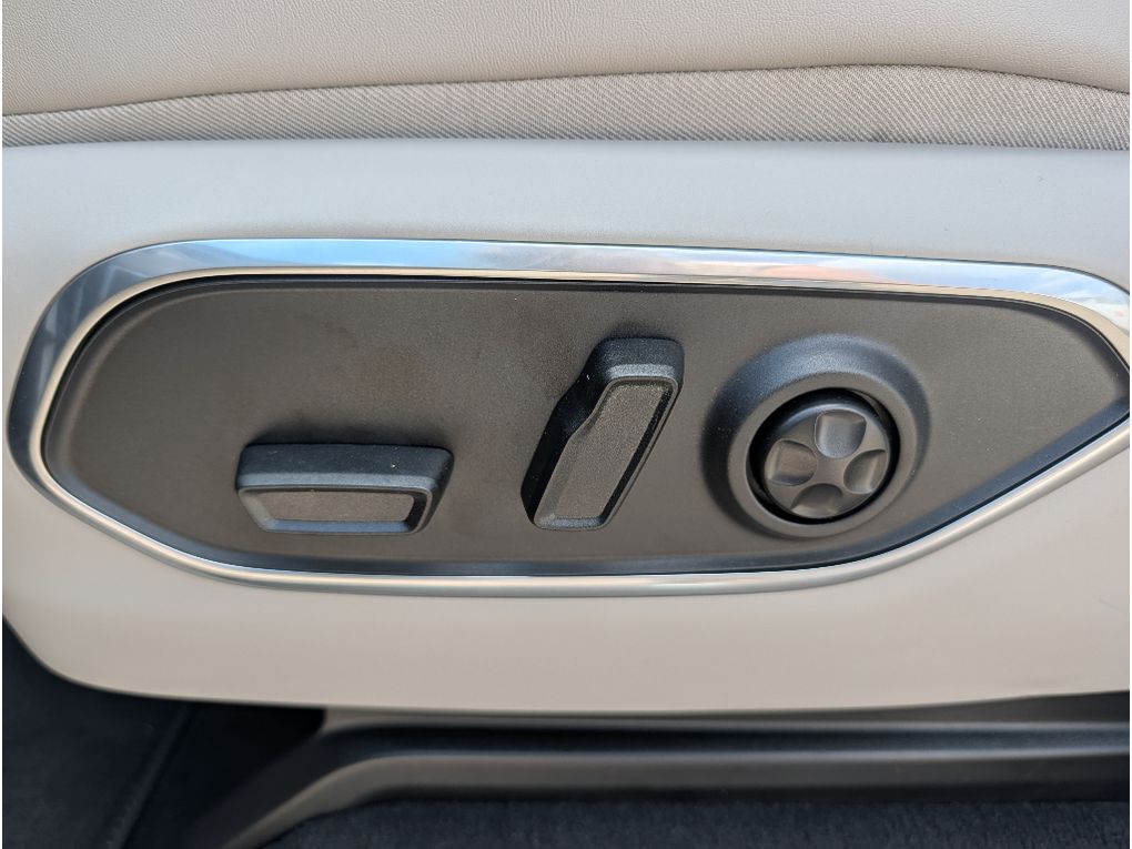 New 2026 Jeep Grand Wagoneer Limited Altitude