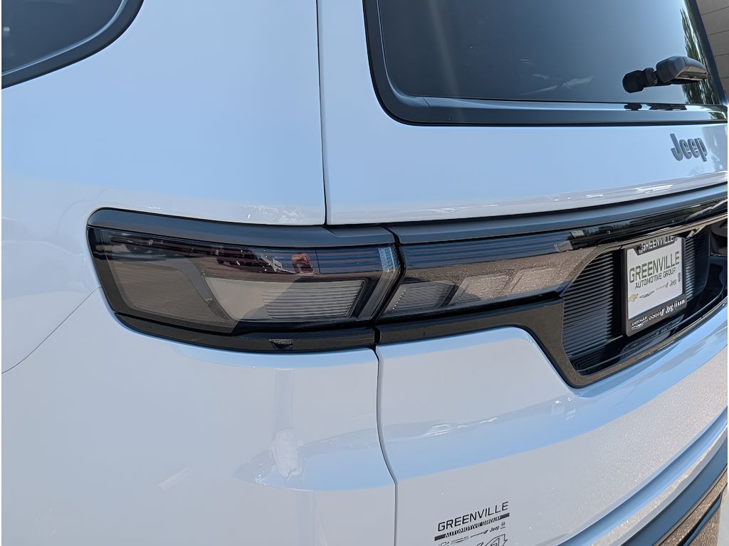 2026 Jeep Grand Wagoneer 85th Anniversary - Bright White Clearcoat exterior view 4