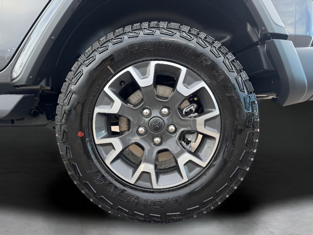 New 2026 Jeep Wrangler Sahara Unlimited 4x4